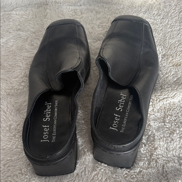 Josef Seibel Leather Slip-On Mules – Size 5 | Comfort | Black Minimalist Style - Picture 5 of 6